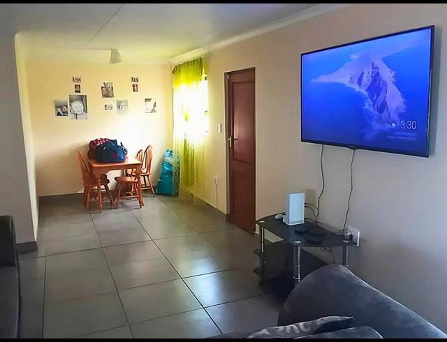 3 BEDROOM HOUSE FOR SALE IN BO PLAAS